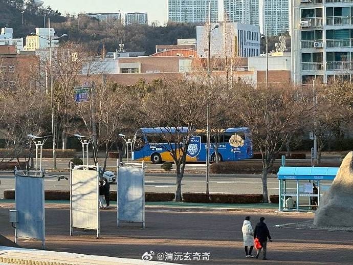  泰山隊退賽！博主：蔚山的大巴已經(jīng)抵達球場，隨后又開了回去